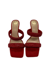 Load image into Gallery viewer, Women’s Vince Camuto Sandals, 10
