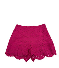 Load image into Gallery viewer, Women’s MNG Shorts, 4
