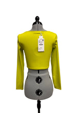 Load image into Gallery viewer, Women’s Zara Long Sleeve Top, Medium
