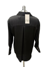Load image into Gallery viewer, Women’s Zara Blouse, Small
