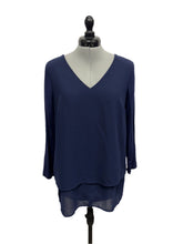 Load image into Gallery viewer, Women’s Michael Kors Long Sleeve Top, Small
