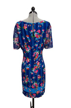 Load image into Gallery viewer, Women’s Karl Lagerfeld Short Sleeve Dress, Size 12

