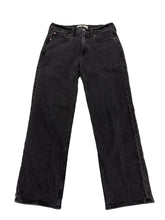 Load image into Gallery viewer, Women’s Abercrombie and Fitch Jeans, 25
