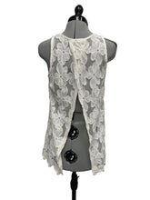 Load image into Gallery viewer, Women’s Bella Amore Sleeveless Top, S/M
