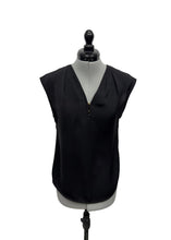 Load image into Gallery viewer, Women’s Dynamite Sleeveless Blouse, Extra Small
