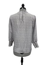 Load image into Gallery viewer, Women’s Maison d’ Amelie Long Sleeve Blouse, Small
