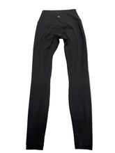 Load image into Gallery viewer, Women’s Lululemon Leggings, 4
