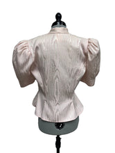 Load image into Gallery viewer, Women’s Nu-Mode Short Sleeve Blouse, 8
