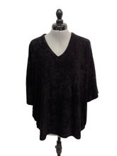 Load image into Gallery viewer, Women’s Natori Short Sleeve Sweater, Small
