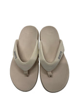 Load image into Gallery viewer, Women’s Roots Flip Flops, 8
