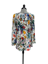 Load image into Gallery viewer, Women’s Charlie B Long Sleeve Blouse, Small
