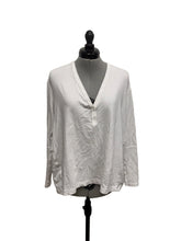 Load image into Gallery viewer, Women’s Lululemon Long Sleeve Top, 8
