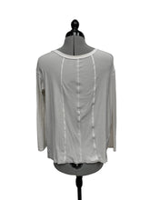 Load image into Gallery viewer, Women’s Lululemon Long Sleeve Top, Medium
