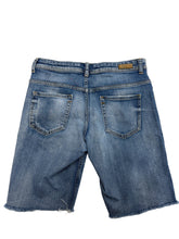 Load image into Gallery viewer, Women’s Zara Jean Shorts, 4
