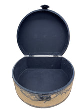 Load image into Gallery viewer, Set of 2 Hat boxes
