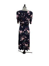 Load image into Gallery viewer, Women’s Eliza J Short Sleeve Dress, Size 8
