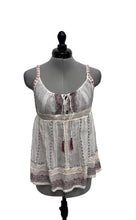 Load image into Gallery viewer, Women’s Tsumori Chisato Sleeveless Blouse, 4
