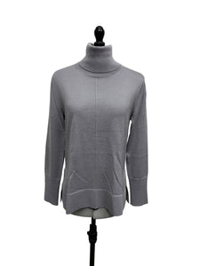 Women’s Banana Republic Long Sleeve Sweater, Small
