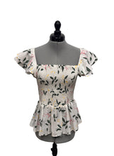 Load image into Gallery viewer, Women’s Hudson North Sleeveless Top, Small
