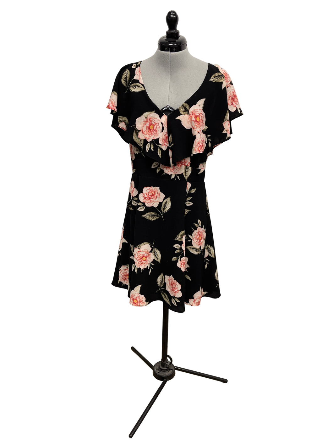 Women’s Le Chateau Sleeveless Dress, Medium