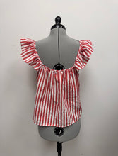 Load image into Gallery viewer, Women’s Zara Sleeveless Blouse, Large
