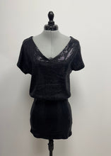 Load image into Gallery viewer, Women’s Dynamite Short Sleeve Blouse, Small

