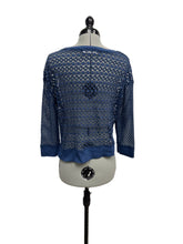 Load image into Gallery viewer, Women’s Abercrombie &amp; Fitch Long Sleeve Top, Medium
