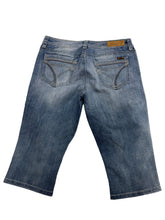 Load image into Gallery viewer, Women’s Seven Denim Capris, 12
