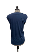 Load image into Gallery viewer, Women’s Banana Republic Sleeveless Top, Small
