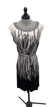 Load image into Gallery viewer, Women’s BCBG Sleeveless Dress, Medium

