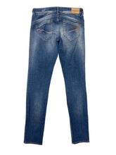 Load image into Gallery viewer, Women’s “Emporio Armani Jeans” Jeans, 29
