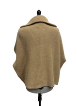 Load image into Gallery viewer, Women’s An’ge Sleeveless Sweater, OS
