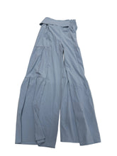Load image into Gallery viewer, Women’s Halara Pants, Medium
