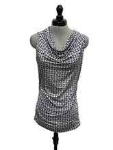 Load image into Gallery viewer, Women’s Dana Buchman Sleeveless Blouse, XS
