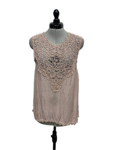 Women’s Guilia Sleeveless Blouse, Small
