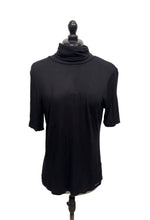 Load image into Gallery viewer, Women’s Michael Kors Short Sleeve Top, Medium
