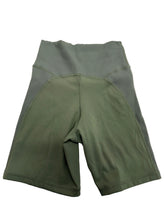 Load image into Gallery viewer, Women’s Aerie Shorts, Medium

