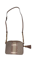 Load image into Gallery viewer, Women’s Michael Kors Crossbody Bag
