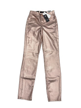 Load image into Gallery viewer, Women’s Guess Pants, 24
