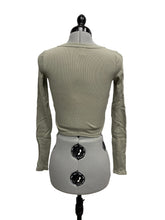 Load image into Gallery viewer, Women’s TNA Long Sleeve Top, XXS
