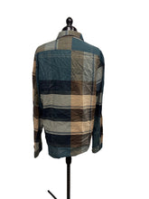 Load image into Gallery viewer, Men’s Burberry Britt Long Sleeve Dress Shirt, Large
