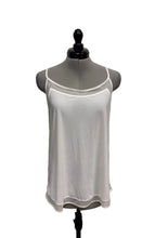Load image into Gallery viewer, Women’s Lululemon Sleeveless Top, size 10
