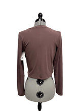 Load image into Gallery viewer, Women’s Spanx Long Sleeve Top, Large
