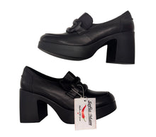 Load image into Gallery viewer, Women’s Sofia Mare Shoes, 38
