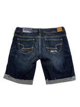 Load image into Gallery viewer, Women’s American Eagle Denim Shorts, 4
