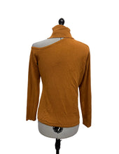 Load image into Gallery viewer, Women’s L’Agence Long Sleeve Sweater, Medium
