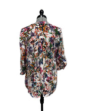Load image into Gallery viewer, Women’s Mandy Evans Long Sleeve Blouse, Small
