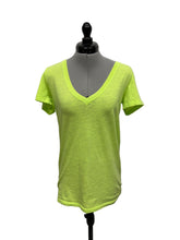 Load image into Gallery viewer, Women’s Victoria Secret Short Sleeve Top, Medium
