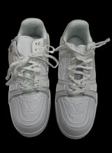 Load image into Gallery viewer, Men’s Louis Vuitton Sneakers, 9
