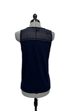 Load image into Gallery viewer, Women’s Banana Republic Sleeveless Top, XSmall
